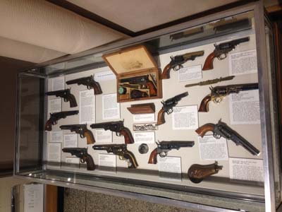 Museum of Connecticut History, Colt Collection Case